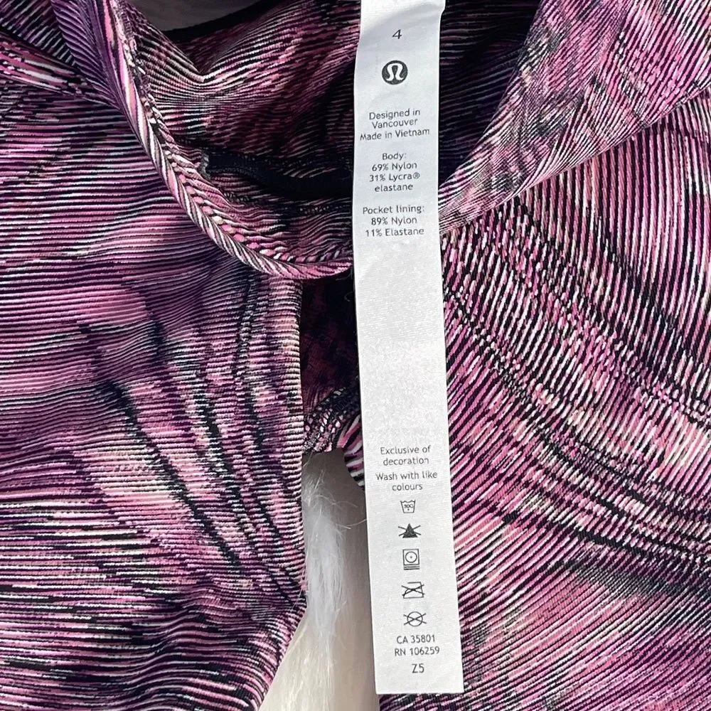 Lululemon Swift Speed Black/Pink/White Swirl Print Leggings‎ Sz 4